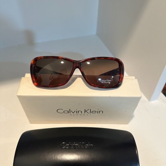 New Calvin Klein Tortoiseshell Sunglasses main image 5